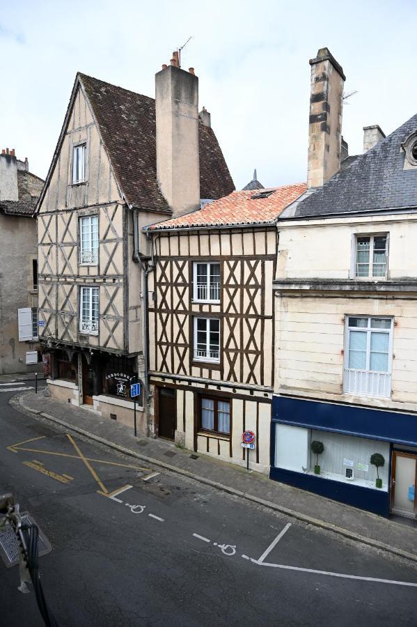 Maison Avec Spa Dans L'Hyper Centre De Poitiers Ngoại thất bức ảnh